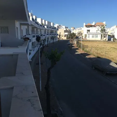 Apartamento T2 Com Piscina E Wifi
